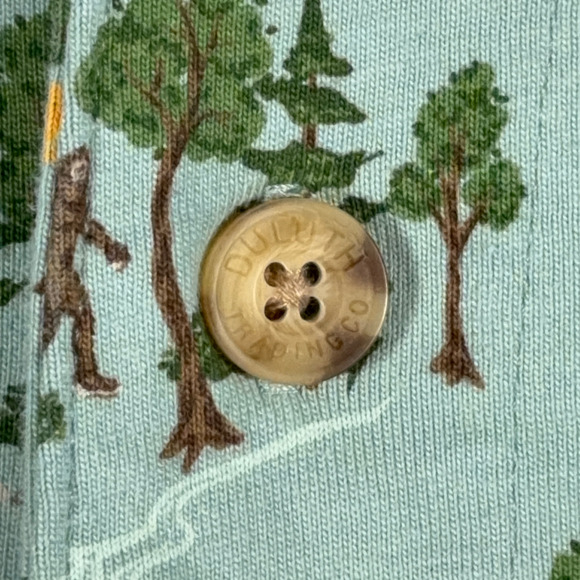 Duluth Trading Shirt Adult 2XL XXL Green Bigfoot Sasquatch Yeti Outdoor Woods - Picture 6 of 12